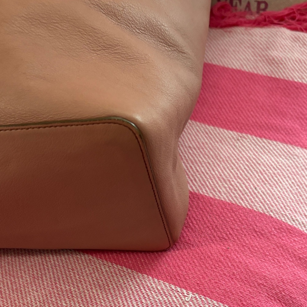 Dolce & Gabbana Pink Leather Tote - Picture 9 of 14